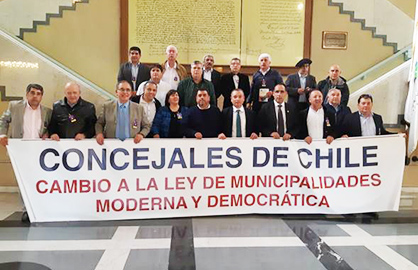 Concejales de Chile piden al Congreso mayores atribuciones para una mejor fiscalización