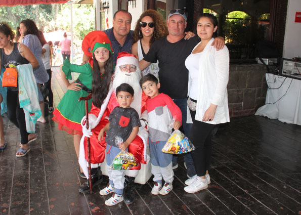 GALERIAS DE FOTOS DE LA FIESTA DE NAVIDAD DEL STH-MAIPU