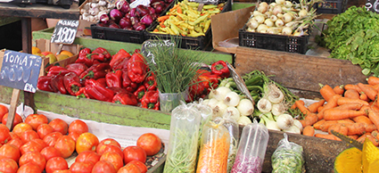 MERCADO MUNICIPAL CON PROVISIONES NECESARIAS PARA SEMANA SANTA