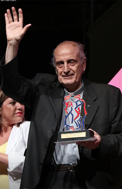 MAIPU DESPIDE AL PADRE FERES CON MISA EN EL TEMPLO