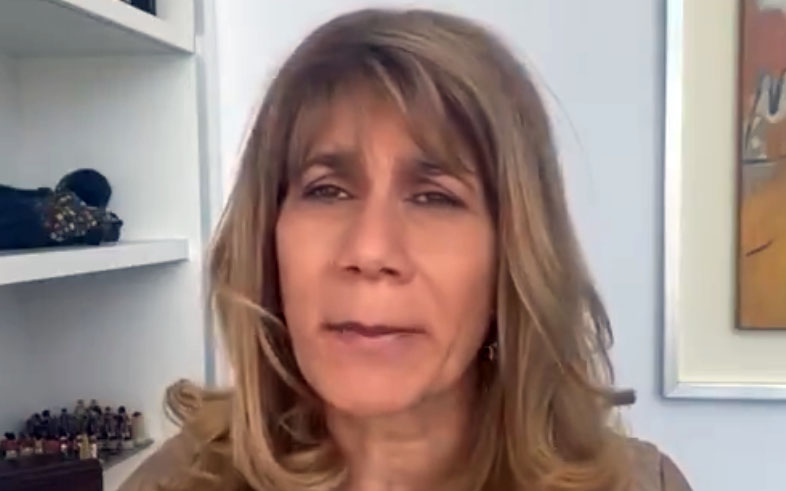 XIMENA RINCON VIENE DAR APOYO A ALEJANDRA BUSTAMANTE