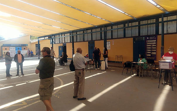 PDC Y SIMPATIZANTES ELIGEN AL PRESIDENCIABLE DE LA COLECTIVIDAD