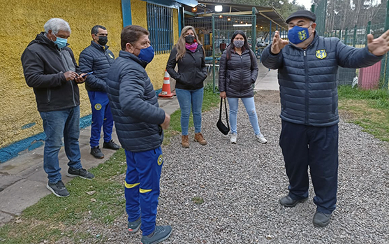 CLUBES FLORIDA L. BLANCA Y U. CENTENARIO RECIBEN VISITA DE CONCEJALAS