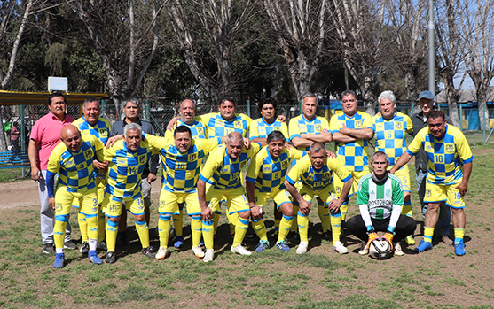 SENIOR “D” DE FLORIDA LOMA BLANCA SIGUE PUNTERO INVICTO