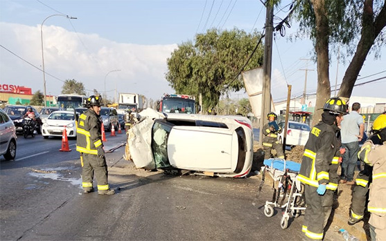 ACCIDENTE AUTOMOVILISTICO EN CAMINO A MELIPILLA