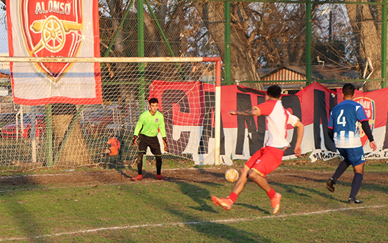FECHA JUGADA EN TRES FASES SORPRENDE DE LIDER A CENTENARIO