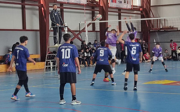VOLEIBOL: LICEO NACIONAL PIERDE EN SEMIFINALES DEL JDE