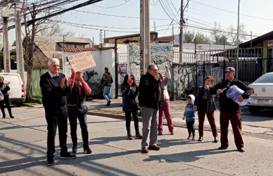 PRIMERA PROTESTA CONTRA “ENEL” EN EL CASCO ANTIGUO DE LA COMUNA