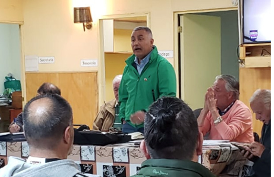 VITTORI LLEGA ACUERDO CON ASOCIACION SENIOR SOBRE SUBVENCIONES