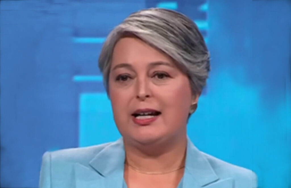 JARA CIERRA SU CAMPAÑA EN PLAZA MAIPU