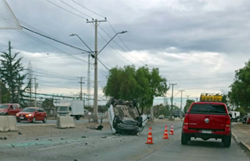 CHOQUE EN CAMINO A MELIPILLA DEJA DOS HERIDOS