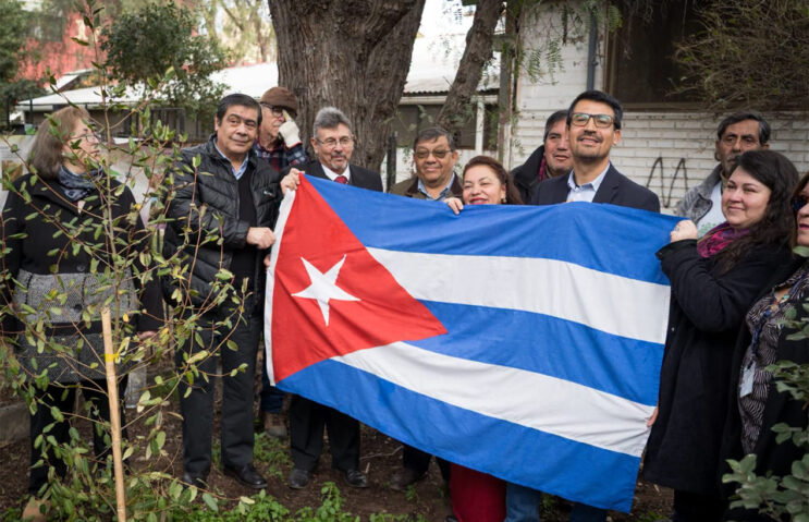 EMBAJADOR DE CUBA VISITA ECOBARRIOS
