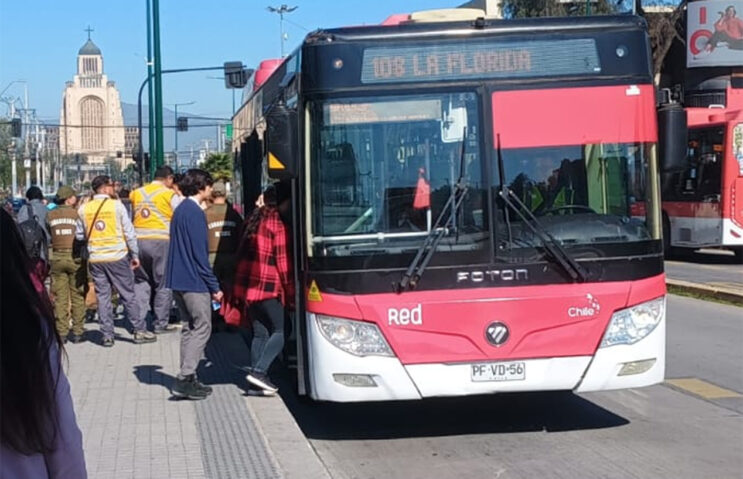 FISCALIZAN EN MAIPU PAGO DE PASAJE CON TARJETA BIP